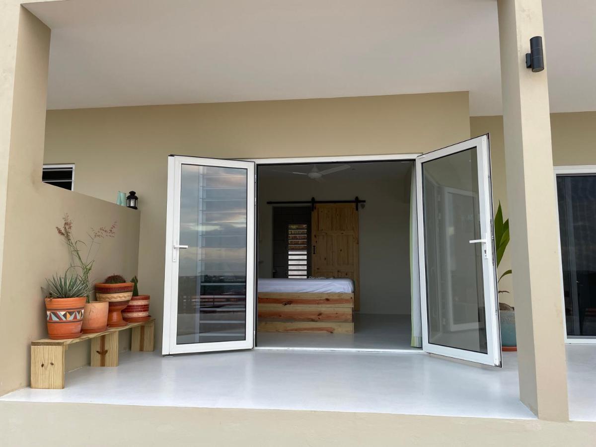 Quiet Happy Place With A View Вилемстад Екстериор снимка